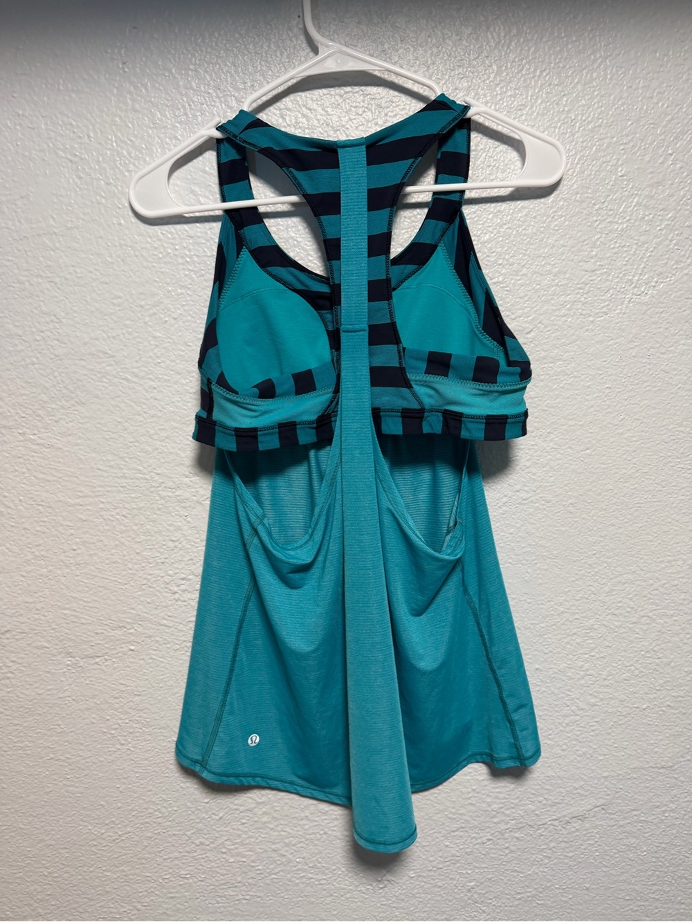 Lululemon Tank - Picture 3 of 5